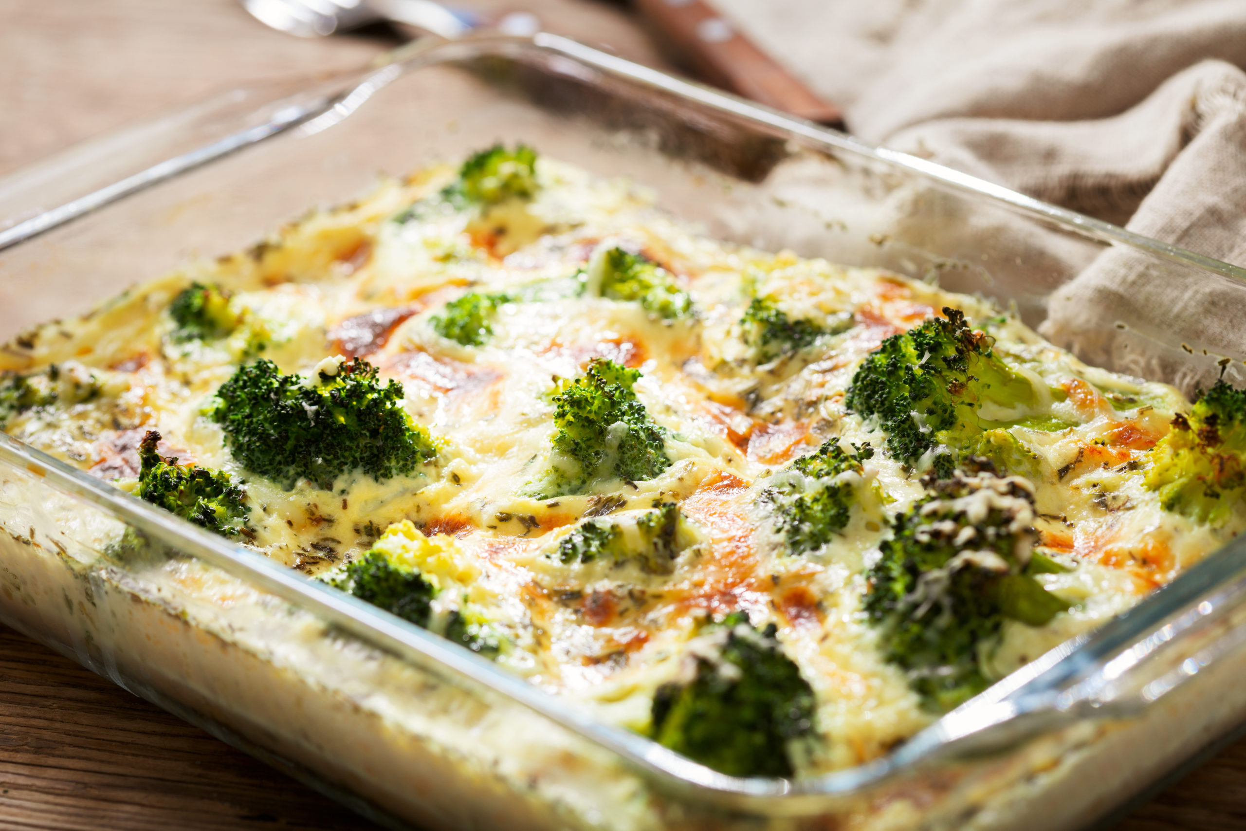 Casserole,Broccoli.,Baked,Broccoli,With,Cheese,And,Cream,Sauce,In