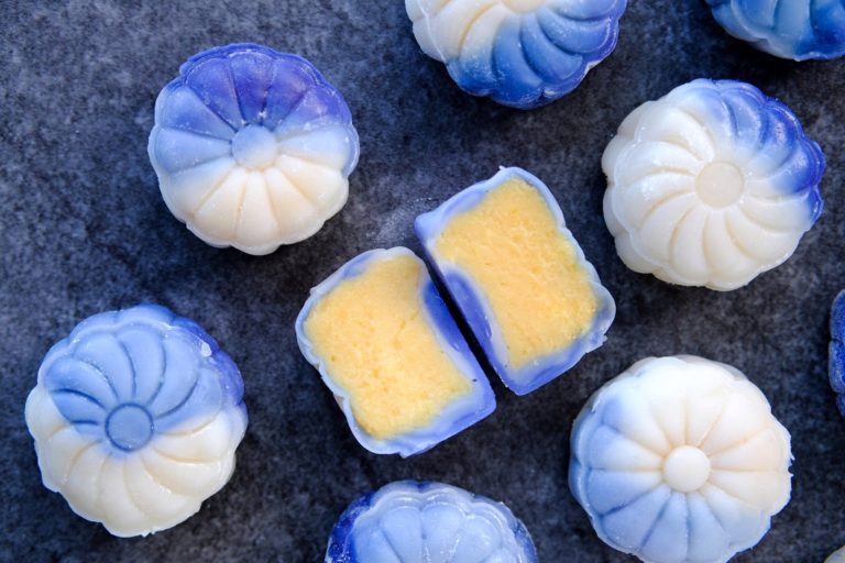 Snow skin mochi mooncakes with salted egg yolk