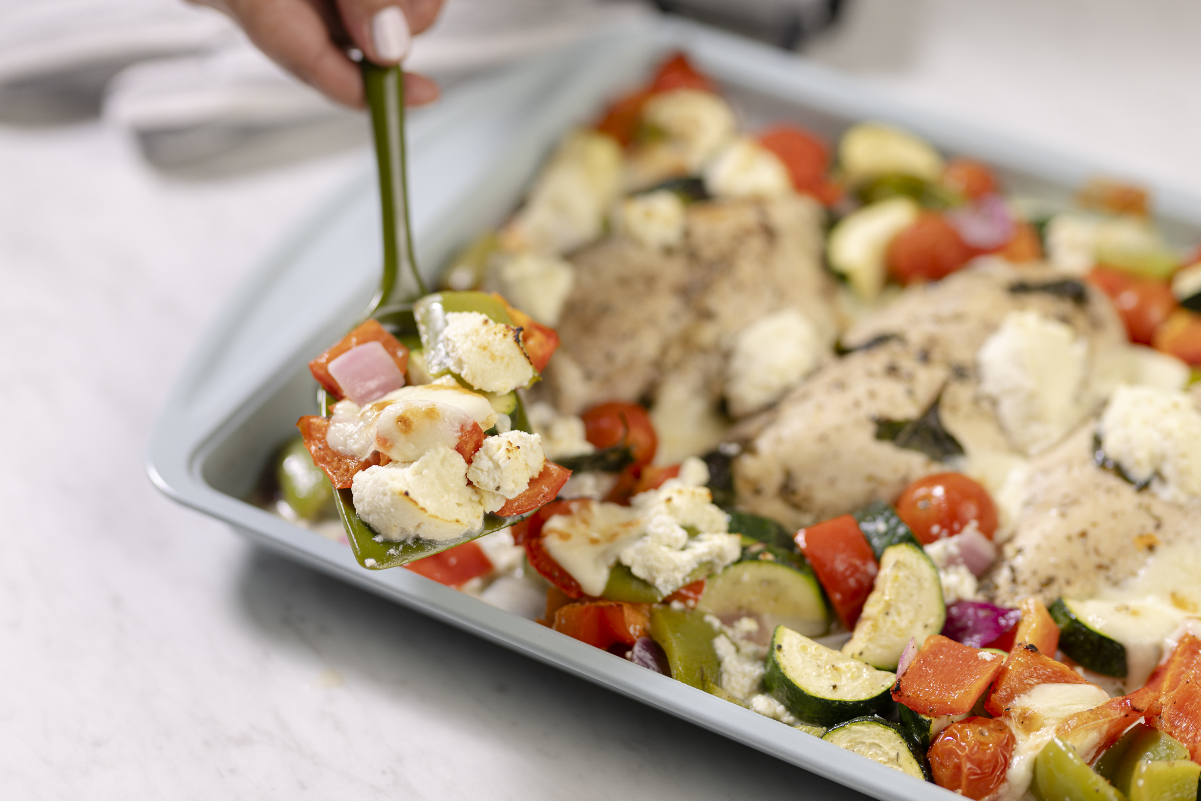 Cheesy chicken tray bake - BC Dairy